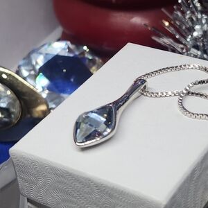 Elegant Blue Shade Swarovski Crystal's Tulip Marquis Silver Pendant Necklace